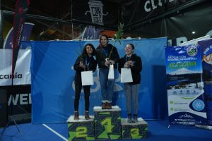 Más de 120 deportistas animaron una de las fechas más importantes de la escalada chilena en La Araucanía 3 PODIO ABSOLUTA F